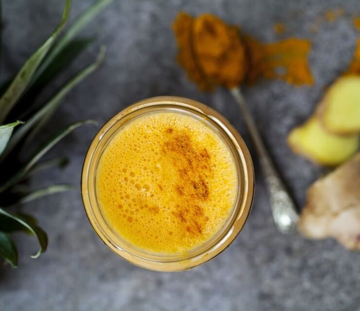 Pineapple, carrot and banana smoothie with ginger and turmeric