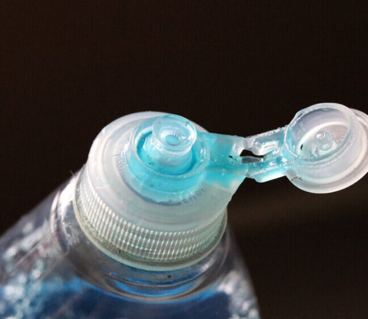 The top of a dish detergent bottle.